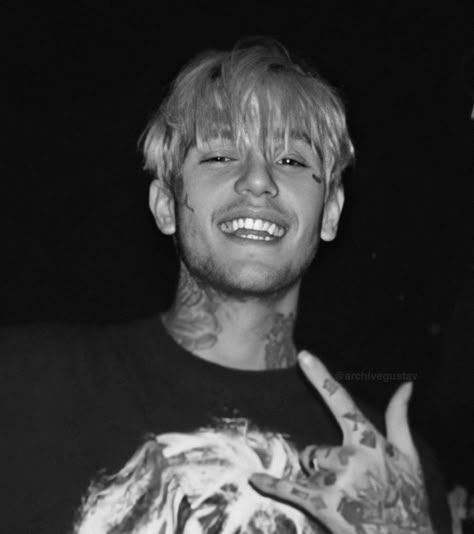 Lil Peep Poster, Lil Peep Pfp, Hellboy Tattoo, Lil Peep Hellboy, Slim Vest, Song Artists, Living Forever, Casual Everyday, Black Aesthetic