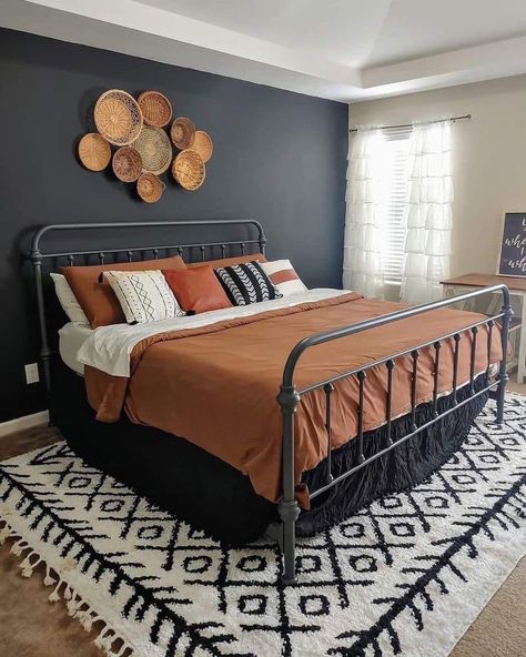 Rust Colored Bedroom Decor, Black White And Orange Bedroom, Burnt Orange And Black Bedroom, Small Moody Bedroom, Black And Rust Bedroom, Burnt Orange Rooms, Rust Bedroom, Burnt Orange Bedroom, Black Walls Bedroom