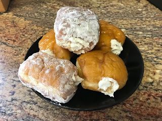 Living as a Victorious Christian Woman: Holland Creme - That Amazing White Stuff In Donuts Holland Cream, Cream Filling Recipe, Cream Filled Donuts, Fun Foods To Make, Fried Donuts, Baked Donut Recipes, Filled Donuts, Cream Filling, Christian Woman