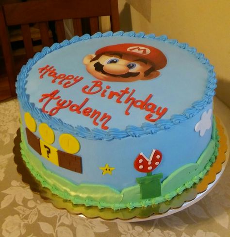 Easy Mario Cake Ideas, Super Mario Round Cake, Round Mario Cake, Simple Mario Cake Ideas, Simple Mario Cake, Mario Brothers Birthday Cake, Super Mario Brothers Cake, Mario Birthday Cake, Mario Bros Cake