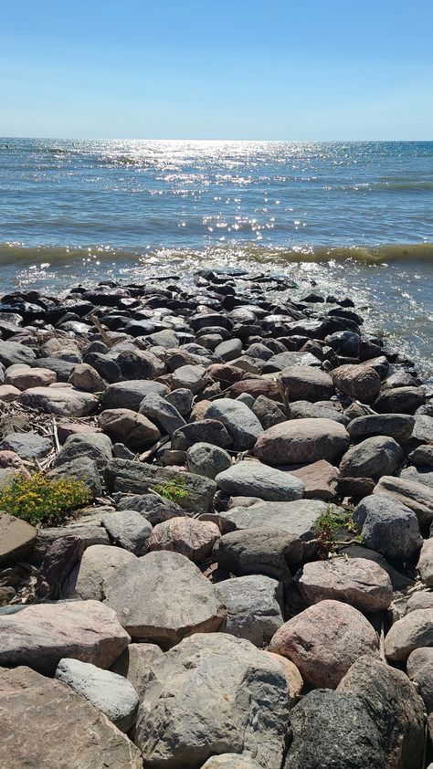 Lake Simcoe Ontario, Lakeside Park, Ontario Travel, Rocky Shore, Ontario, Rocky, Lake, Water, Travel