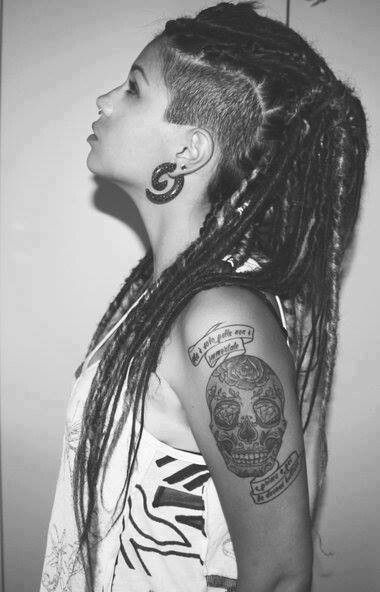 #facesoftheworld @sadierue61 Hairstyle Mohawk, Hair Dreads, Blonde Dreads, Dreads Girl, Dreads Styles, Synthetic Dreads, Punk Hair, Dread Hairstyles, Dreadlock Hairstyles