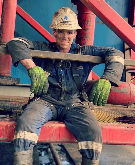 Blue Collar Men Worker, Blue Collar Men, Worker Aesthetic, Oilfield Man, Coverall Men, Oil Field Worker, Mens Wellies, Oilfield Life, Oil Field