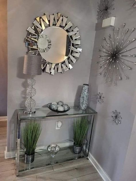 Modern Interior Home Design Ideas, Silver Glam Living Room Decor, Glam On A Budget, Living Room Decor Glam Luxury, Teal Home Decor Ideas, Cute Entrance Ideas, Silver Home Decor Living Room, Boujee Apartment Living Room Modern, Silver Apartment Decor