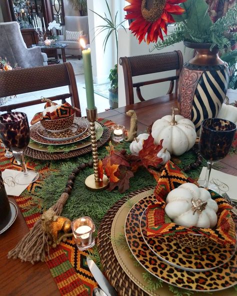 Safari Kitchen Decor, Leopard Print Dining Room, Animal Print Table Decor, Thanksgiving Table Settings Black, Leopard Print Fall Decor, African Tablescape, Leopard Tablescape, Safari Tablescape, Leopard Table Setting