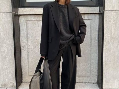 Oversized Blazer Outfit, Knitted Dress Outfit, Oversized Blazers, Teen Trends, Slip Skirts, Roll Neck Sweater, Oversized Knitted Sweaters, Oversize Knit, Cashmere Turtleneck