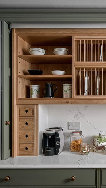 Breakfast Station Kitchen, Tea And Coffee Station, Breakfast Cupboard, Breakfast Pantry, Breakfast Station, Coffee Stations, Beautiful Breakfast, Pantry Makeover, Organization Home