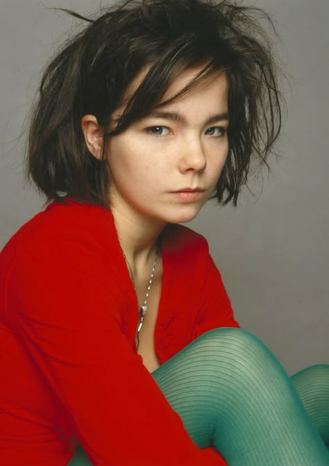 Björk (The Sugarcubes) from 1986 by Ilpo Musto The Sugarcubes, Green Tights, Trip Hop, Vintage Portraits, Reykjavik, Pretty People, Beautiful People, Short Hair, Persona