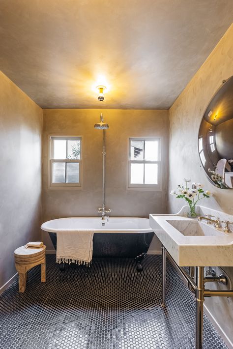 Tudor Bathroom, Lili St Cyr, 1920s Tudor, Los Angeles House, House Flip, Tudor Revival, Front Courtyard, Privacy Walls, Built In Seating