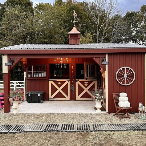 Barn, Tackroom & Trailer Design, DIY & Hacks | Had to move our 3 minis to our property so went with Horizon Structures barn | Facebook Small Tack Room, Mini Horse Barn, Small Barn Ideas, Simple Horse Barns, Dream Barn Stables, Small Horse Barns, Horse Shed, Trailer Design, Horse Farm Ideas