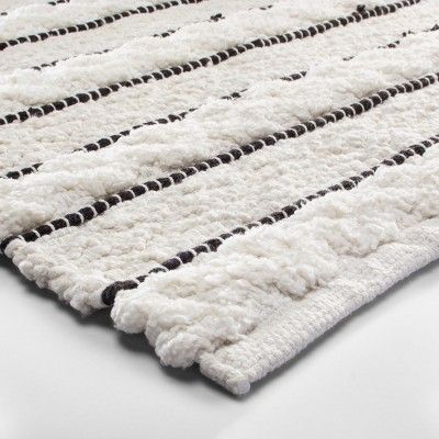 Your Selection of Bathroom Rugs Reflects Comfort and Practicality - Decorifusta Diy Bathroom Rugs, White Bathroom Rugs, Black And White Bath Rug, Black And White Bathroom Rug, Opalhouse Target, Bathroom Mat Ideas, White Bathroom Rug, Briar Patch, Laundry Makeover