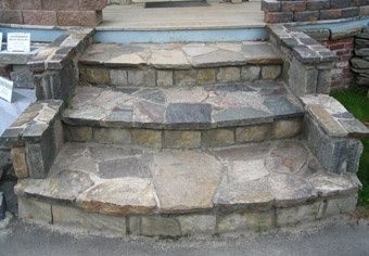 Flagstone Steps, Front Porch Stone, Paver Ideas, Rock Steps, Stone Porches, Front Porch Steps, Front Door Steps, Slate Rock, Cabin Porch