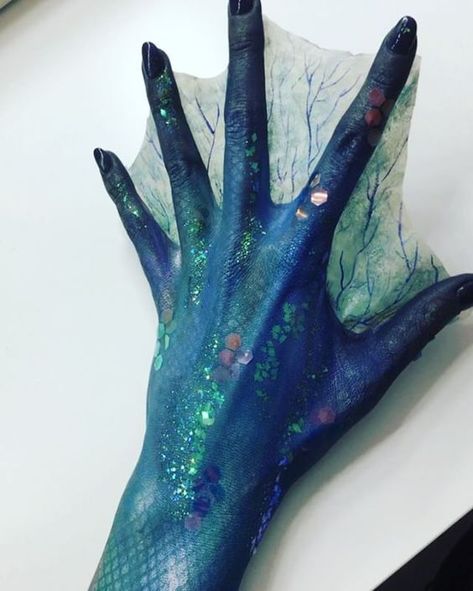 Alien Make-up, Halloweenský Makeup, Special Fx Makeup, Dress Models, Mermaid Aesthetic, Special Effects Makeup, Mermaid Tails, Sfx Makeup, Mermaid Costume