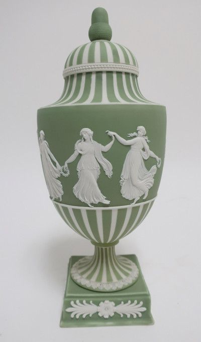 Wedgwood Green Dip Jasper Dancing Hours Vase Wedgewood China, Green Dip, Green Dips, Wedgwood Jasperware, Big Book, Dip, Dancing, Room Ideas, Auction