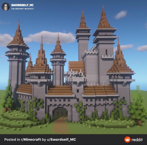 Minecraft Castle Ideas Simple, Minecraft Turret, Small Castle Minecraft, Minecraft Kingdom Layout, Minecraft Kale, Minecraft Medieval Castle, Minecraft Castle Blueprints, Minecraft Storage, Minecraft Castle Designs