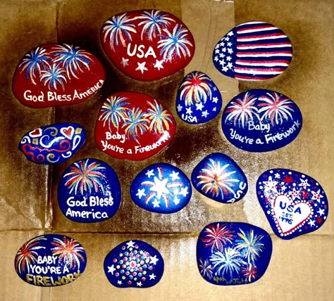 Patriotic painted rocks - 4th of July - Red, White, & Blue - Fireworks - USA Rocks Crafts, Blue Fireworks, 4th July Crafts, Rock Painting Ideas, Painted Rocks Kids, Painted Rocks Craft, Painted Rocks Diy, Patriotic Crafts, Rock Painting Ideas Easy