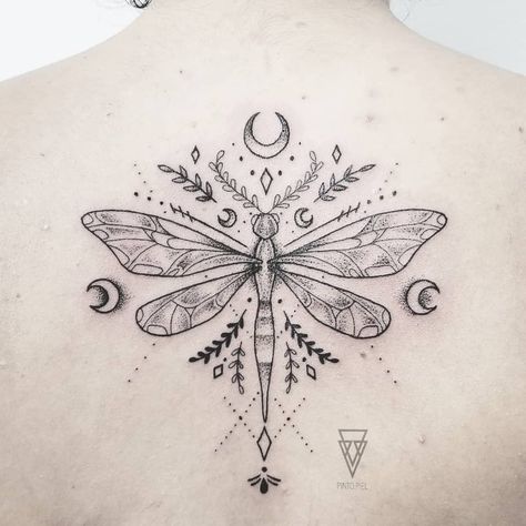 Moon And Dragonfly Tattoo, Dragon Fly Mandala Tattoo, Dragonfly Moon Tattoo, Dragonfly Sternum Tattoo, Botanical Tattoo Vintage, Moon Dotwork, Inspiring Tattoos, Indie Tattoo, Dragonfly Artwork