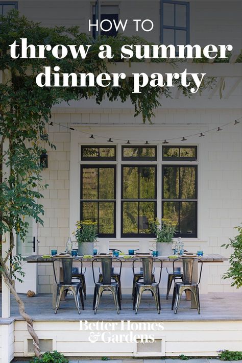 A summer dinner party is a perfect excuse to gather your friends and family and enjoy the warm weather together. We've rounded up our best summer party hacks to make this the easiest dinner party ever! #entertainingideas #hostesstips #partyideas #bhg Summer Party Hacks, Summer Dinner Party Menu, Holiday Entertaining Decor, Party Entrees, Dinner Party Favors, Easiest Dinner, Entertaining Menu, Country Dinner, Summer Party Ideas