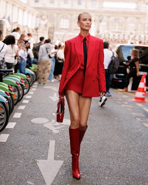 Valentino Red ❤️ | Instagram Boots 2024, Valentino Red, Stylish Work Attire, Red Boots, Red Outfit, Cool Street Fashion, Mode Vintage, Fashion Photoshoot, Work Attire