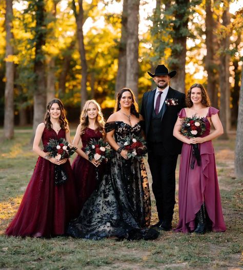 Bold gothic florals for this striking bridal party, blending deep burgundy and black for a dramatic touch. Bride Lindsey Photographer: @jessicanovakphotography #gothicbouquet #goticwedding #hallowenbouquet #darkwedding #blackandburgundywedding #burgundywedding #fauxflowerarrangement #fauxdecor #artificialflowers #artificialbouquet Moody Wedding Party Attire, Moody Wedding Party, Wedding Party Attire, Artificial Bouquet, Dark Wedding, Faux Flower Arrangements, Party Attire, Moody Wedding, Deep Burgundy