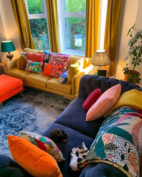 Bright Vintage Living Room, Small Living Room Decor Farmhouse, Different Color Couches In Living Room, Bright Colour Living Room Decor, Colorful Sofas, Kitty Mccall, Ashley Furniture Living Room, Blue Sofas Living Room, Colorful Couch