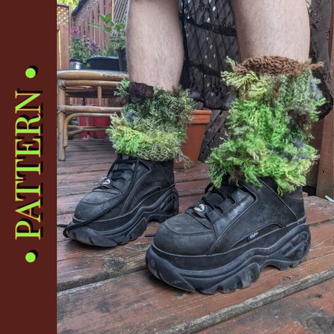 Moss Leg Warmers Pattern - Crochet Lichen Forest Accessory -  Goblincore Fairycore Fantastical Therian Otherkin LARP Cosplay PDF Blueprint Goblincore Fairycore, Leg Warmers Pattern, Crochet Design Pattern, Diy Crochet Projects, Crochet Fashion, Larp, Cute Crochet, Crochet Crafts, Diy Crochet