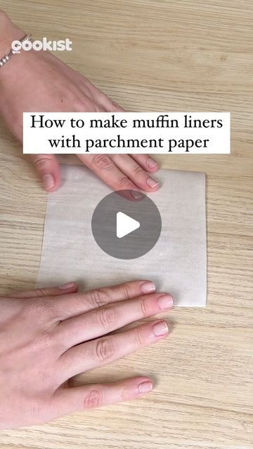 Cupcakes In Parchment Paper, How To Make Muffin Cups From Parchment Paper, Parchment Muffin Liners How To Make, How To Make Muffin Liners Out Of Parchment Paper, Muffin Paper Liners, Muffins Paper Cups Diy, Baking Paper Muffin Cases, Parchment Muffin Liners, Diy Muffin Liners Parchment Paper