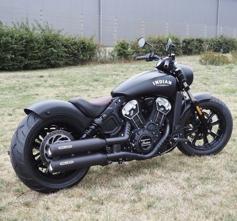 Indian Scout Custom, Indian Bobber, Indian Motorcycle Scout, Scout Bobber, Vintage Indian Motorcycles, Custom Street Bikes, Bobber Bikes, Indian Motorcycles, Indian Scout