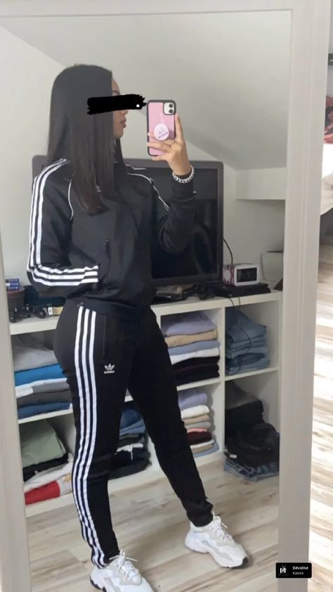 Outfit Adidas, Mode Zara, Outfits 2016, Swag Girl Style, Adidas Outfit, Baddie Outfits Casual, Cute Simple Outfits, Clothing Hacks, Baddie Outfits