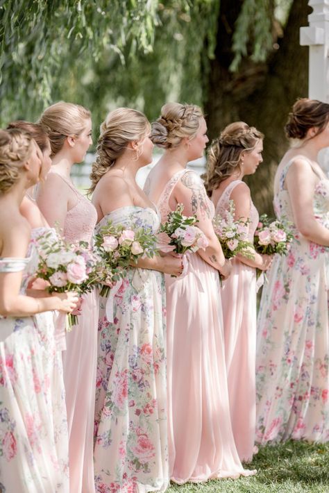 Cottagecore Wedding Bridesmaid Dresses, Whimsical Wedding Bridal Party, Garden Wedding Gown Ideas, Floral Themed Wedding Bridesmaid Dresses, Fairy Tale Bridesmaid Dress, Pretty Wedding Bridesmaid Dresses, Cottage Core Wedding Bridesmaid Dresses, Fairytale Wedding Bridesmaids, Woodland Fairy Bridesmaid Dresses