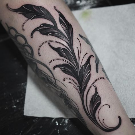 North Star Tattoos, Black Flowers Tattoo, Feminine Shoulder Tattoos, Art Nouveau Tattoo, Bug Tattoo, Sunflower Tattoos, Dark Tattoo, Tattoo Sleeve Designs, Flower Tattoo Designs