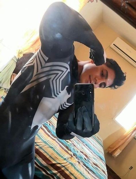 Spider Suit, Winter Tips, Spiderman Costume, Men Abs, Spiderman Cosplay, Superhero Cosplay, Lycra Men, Cute White Guys, Tips For Success