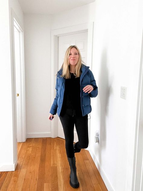 Leggings & Lug Sole Chelsea Boots: 5 Cute Winter Outfit Ideas - The Mom Edit What To Wear With Leggings, Boots Winter Outfit, Lug Sole Chelsea Boots, Olive Boots, Cute Winter Outfit, Mom Edit, Pink Puffer Jacket, Boots And Leggings, Platform Chelsea Boots