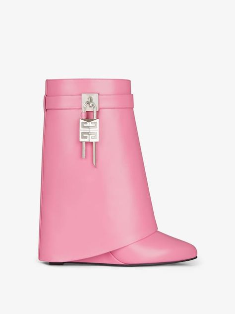 Givenchy Shark, Givenchy Boots, Rolex Watches For Men, Pink Boots, Pink Accessories, Boot Bag, Dream Shoes, Wedge Boots, Leather Ankle Boots