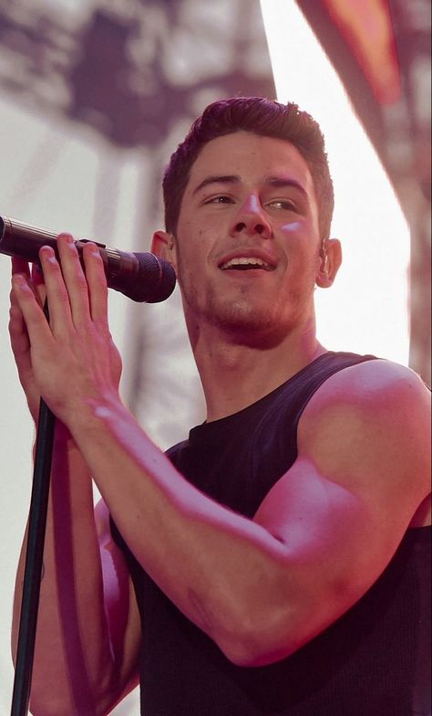 Nick Jonas Wallpaper, Nick Jonas Album, Nick Jonas Shirtless, Nick Jones, Pop Culture Tattoos, Culture Tattoos, Kevin Jonas, Jonas Brother, Boy Celebrities