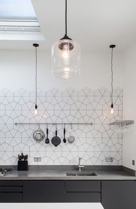 25 Stylish Hexagon Tiles For Kitchen Walls And Backsplashes | Home Design And Interior Dapur Skandinavia, Modern Scandinavian Interior Design, White Kitchen Splashback, Kitchen Splashback Tiles, Modern Scandinavian Interior, Geometric Kitchen, Herringbone Backsplash, Kitchen Splashback, Scandinavian Interior Design