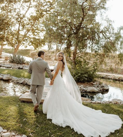 Lauren Kelly Miranda (Lebouef) on Instagram: “can we talk about the train on my ceremony dress?😅😅🥰🙌🏼👰🏼 also head to @essenseofaustralia IG story today to find out more about my wedding…” Temecula Wedding Venues, Lauren Kelly, Sunset Wedding Photos, Black And White Wedding Theme, Groom Photoshoot, Temecula Wedding, Ceremony Dress, Wedding Shooting, Wedding Portrait Poses