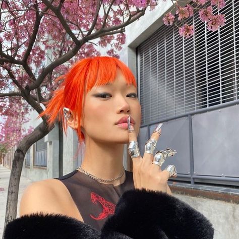 Bright Orange Hair, Cheveux Oranges, Lil Pump, Hip Hip, Dye My Hair, Orange Hair, Hair Inspo Color, Aesthetic Hair, Bright Orange