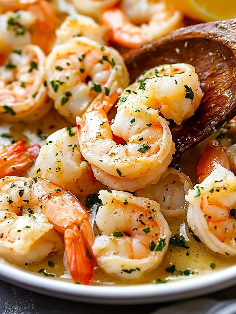 Magic Baked Shrimp in Lemon Butter Sauce - Taste Of Recipe Lemon Butter Shrimp, Baked Shrimp Recipes, Lemon Garlic Butter Shrimp, Acorn Squash Recipes, Easy Meals For Two, Garlic Butter Shrimp, Shrimp Recipes For Dinner, Lemon Butter Sauce, Butter Shrimp