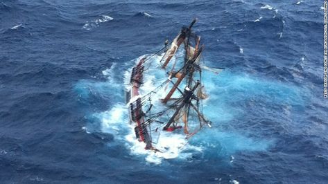 Coast Guard blames Bounty loss on management, captain Hms Bounty, Old Sailing Ships, Abandoned Ships, Ghost Ship, Sailing Vessel, Pirate Life, Tall Ships, Shipwreck, Pirate Ship