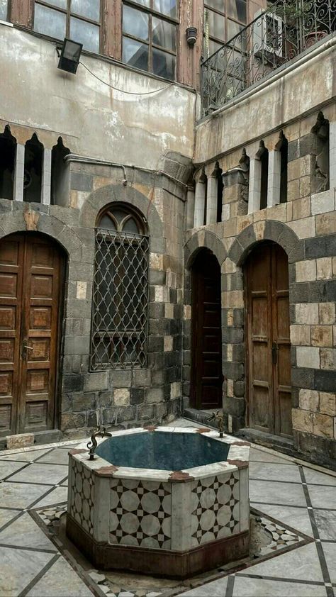 Syrian Garden, Syrian House, Syrian Architecture, Syria Country, Saudi Arabia Culture, Damascus Syria, Arab Culture, Turkish Art, Courtyard House