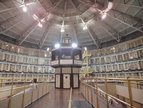 Inside Colorado Supermax Prison Prison Interior, Space Prison, Prison Design, Supermax Prison, Roofing Colors, Dangerous Jobs, Correctional Facility, Mass Incarceration, Federal Prison