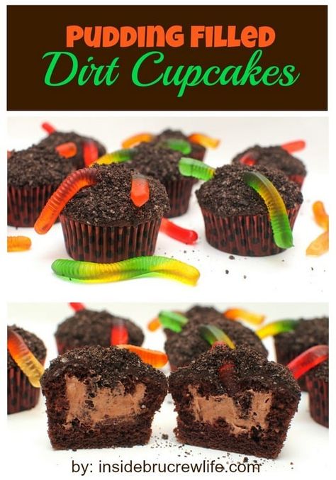 Dirt Cupcakes, Chocolate Deserts, Brownie Desserts, Gummy Worms, Cookie Crumbs, Halloween Desserts, Yummy Cupcakes, Dessert Cupcakes, Yummy Sweets