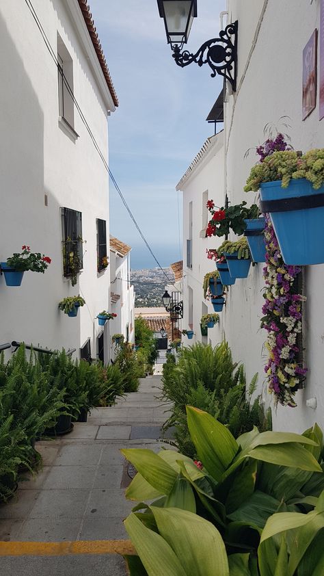 Mijas Spain, Spain Summer, Photo Rose, City Vibes, Girls Holiday, City Vibe, Salou, City House, Canary Islands