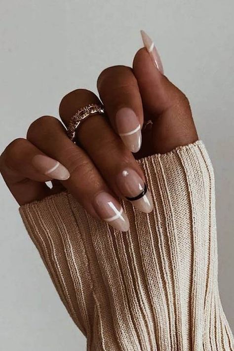 40+ Fall Minimalist Nails: Classy, Simple, Elegant Fall Manicure, Cute Nails For Fall, Minimalist Nail Art, Fall Nail Art, Fall Nail Colors, Neutral Nails, Prom Nails, Minimalist Nails, Cute Nail Designs