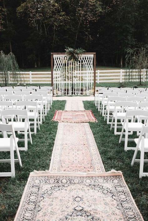 Pretty Rugs, Keys Wedding, Aisle Runner, Aisle Decor, Marriage Ceremony, Ceremony Venue, Wedding Aisle, Reception Ideas, Casual Wedding