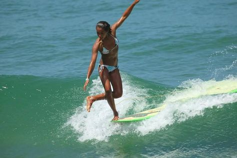 Surfing Images, Wave Dance, Surfer Girls, Soul Surfer, Hang 10, Surfing Pictures, Learn To Surf, Hang Ten, Surf Life