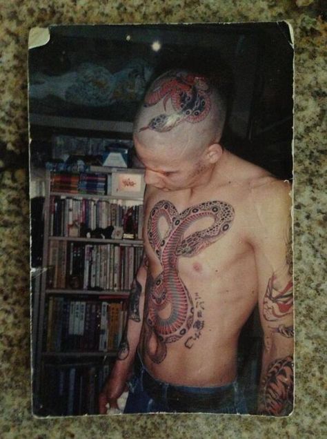 30 YEARS AGO IN YOKOHAMA JAPAN JUST HAD MY HEAD AND CHEST HAND TATTOOED BY NAKANO HORIYOSHI 3. I WAS 20...@davidlabrava Sons Of Anarchy Tattoo, David Labrava, Anarchy Tattoo, Fan Tattoo, Yokohama Japan, Head Tattoo, Outfit Plan, Head Tattoos, Deep Meaning