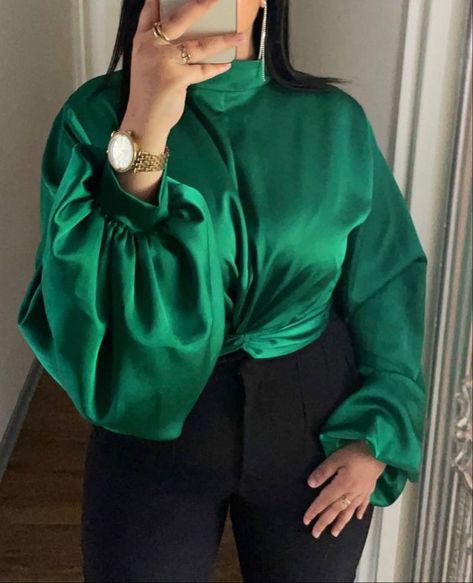 A mirror selfie of a girl wearing a green top and black jeans Corporate Girl, Corporate Outfit, Satin Outfit, Classy Wear, Chic Dress Classy, African Inspired Clothing, African Print Dress Designs, Stylish Work Attire, Beachwear Fashion