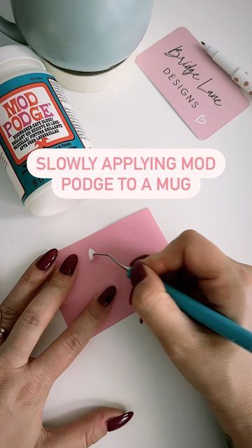 How To Makw, Mod Podge Glass, Circuit Crafts, Pink Vinyl, Cricut Tips, Modge Podge, Acrylic Keychains, Cricut Joy, The Mod